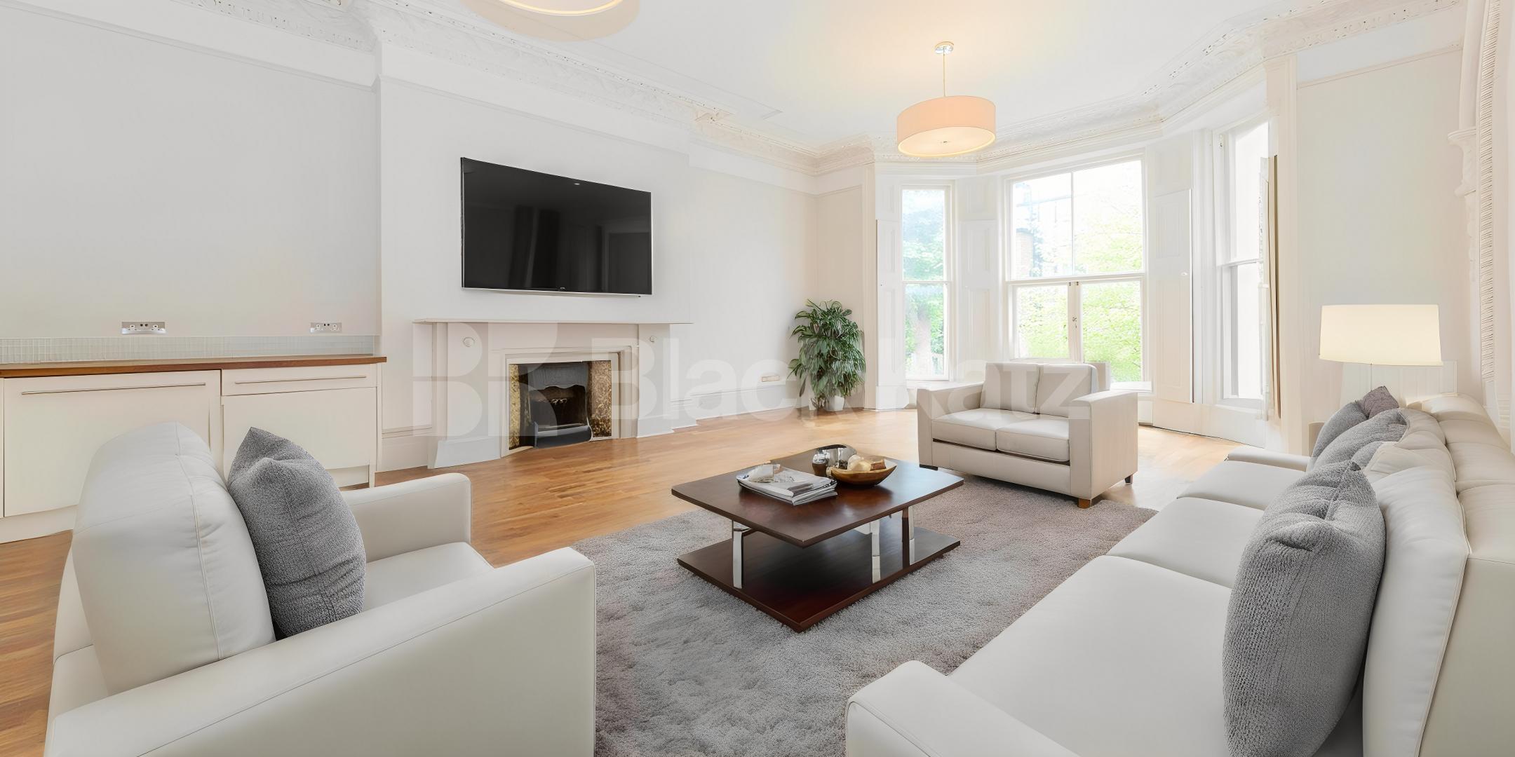 Large Apartment with Private Study Ladbroke Crescent, Notting Hill